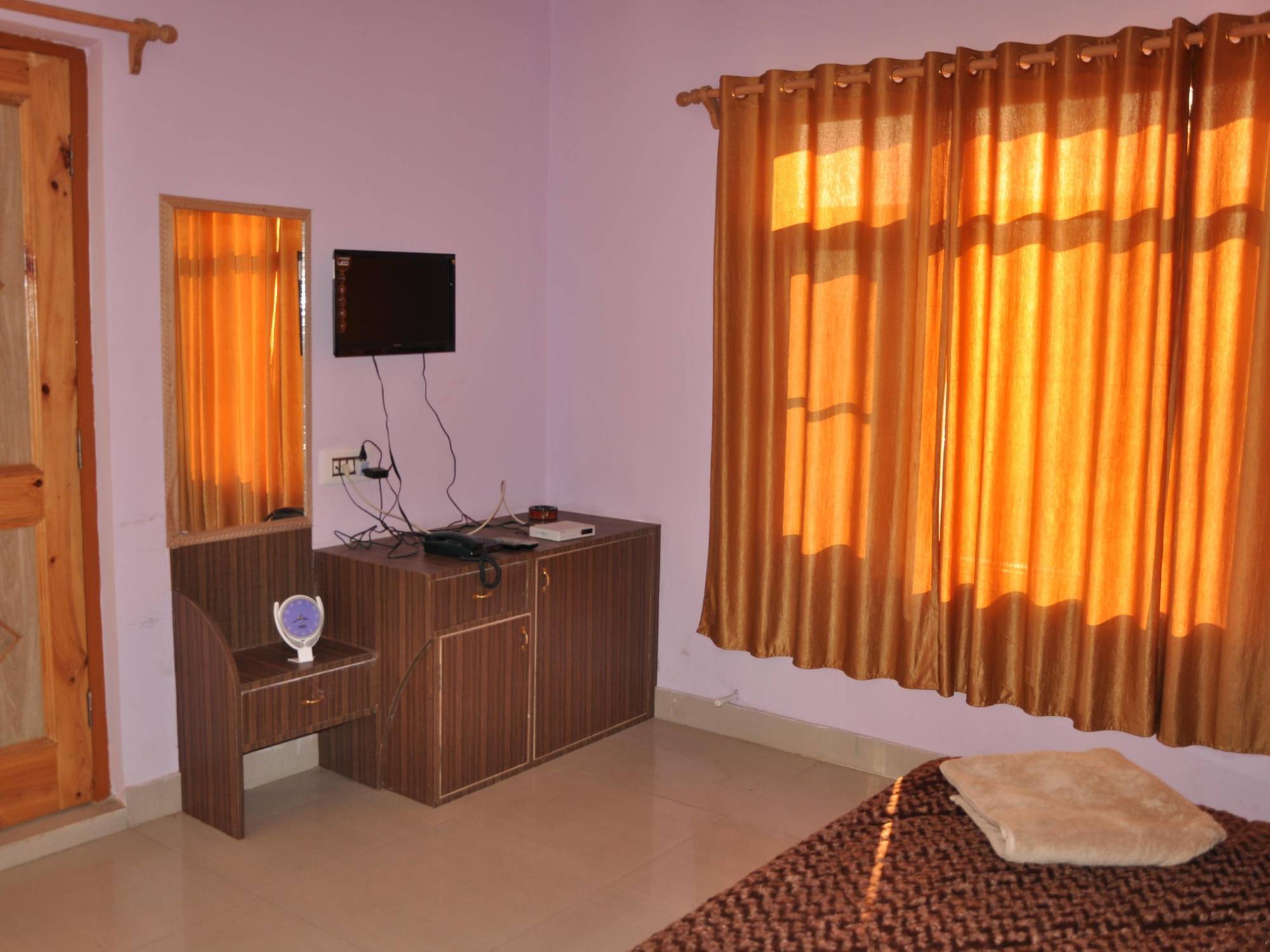 Haidarpur Fabhotel Grand Comforts מראה חיצוני תמונה